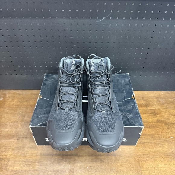 Men <New W/ Box! Mens Under Armour Charged Valstez Mid Black Sporty Sneakers Size 14